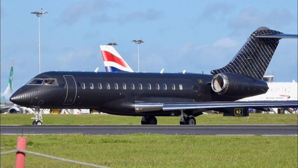 Chuyên cơ của Cristiano Ronaldo, mã đăng ký LX-GOL, tại sân bay Lisbon, Bồ Đào Nha, ngày 23/3/2025. Ảnh: Lisbon Airport Spotting